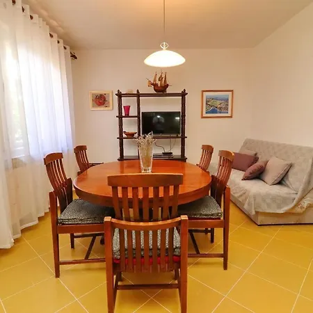 Jagoda, Apartamento Vela Luka