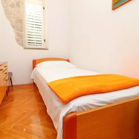 Jagoda, Apartment Vela Luka